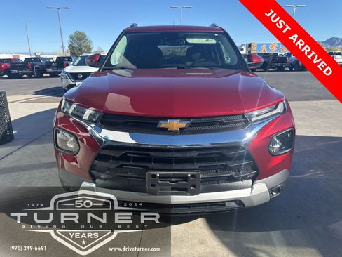 Used 2023 Chevrolet TrailBlazer LT w/ Convenience Package image 2
