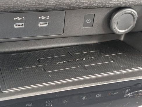 New 2026 Mitsubishi Outlander SE image 24