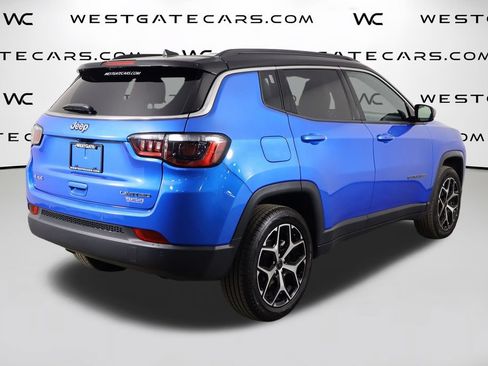 Used 2025 Jeep Compass Limited AWD/4WD image 44