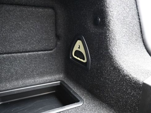 Used 2025 BMW 330i xDrive Sedan image 42