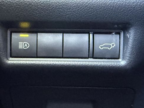 Used 2024 Toyota Grand Highlander AWD Hybrid image 18