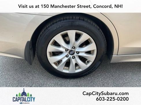 Used 2016 Subaru Legacy 2.5i Premium AWD/4WD image 7