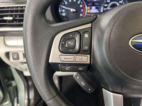 Used 2017 Subaru Forester 2.5i Premium AWD/4WD image 17