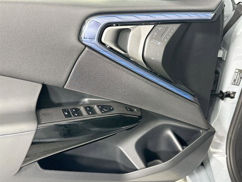 Used 2026 BMW X3 xDrive30 w/ Premium Package image 17