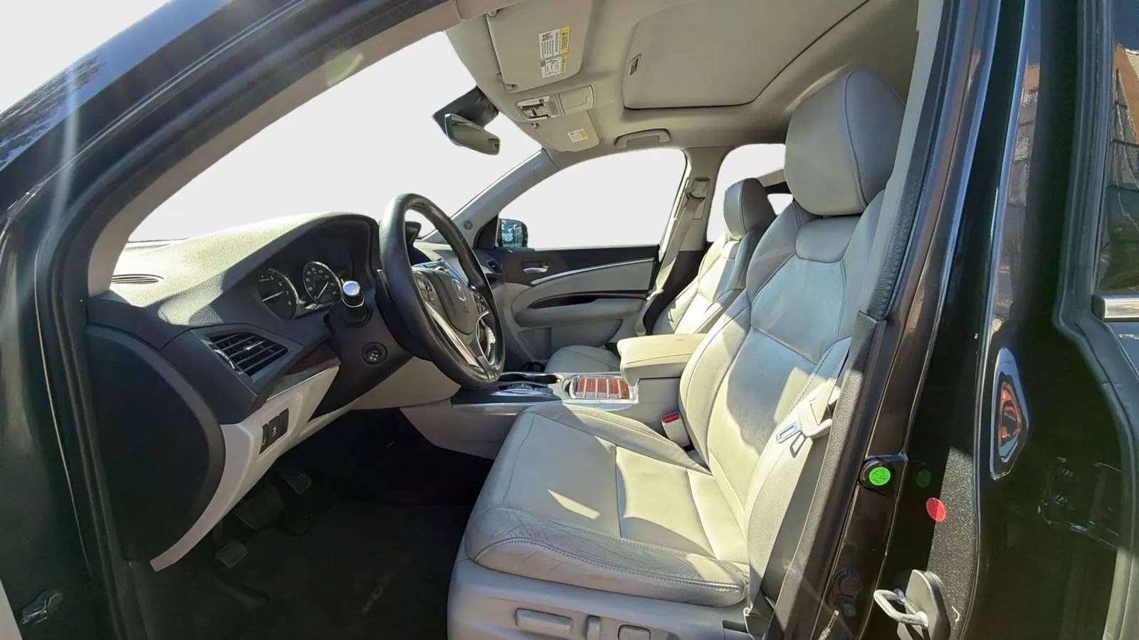 Used 2016 Acura MDX w/ Technology Package AWD/4WD image 10