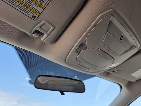 Used 2018 Ford Escape SE w/ SE Sync 3 Package FWD image 27