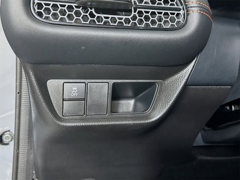 Used 2024 Honda HR-V Sport image 11