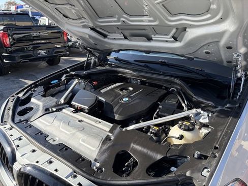 Used 2018 BMW X3 xDrive30i w/ Premium Package image 12