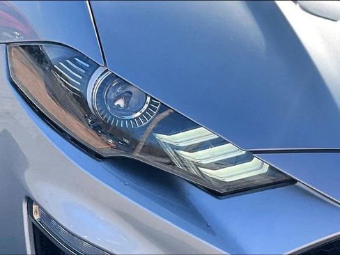 Used 2020 Ford Mustang GT image 30