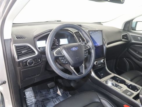 Used 2024 Ford Edge SEL w/ Convenience Package image 23