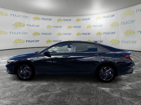 New 2026 Hyundai Elantra SEL Sport FWD image 3