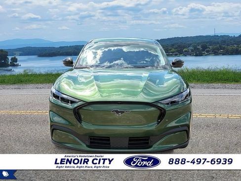 Used 2025 Ford Mustang Mach-E Premium RWD image 8