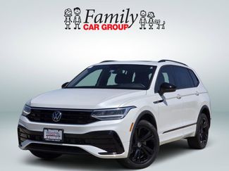 Used 2023 Volkswagen Tiguan SE R-Line FWD video 1