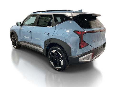 New 2027 Kia Seltos EX w/ EX Panoramic Sunroof Package AWD/4WD image 2