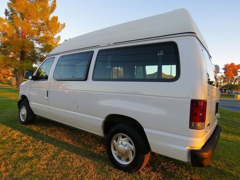 Used 2012 Ford E-150 and Econoline 150 w/ PWR Group image 3