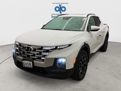 Used 2022 Hyundai Santa Cruz SEL Premium w/ Cargo Package image 3