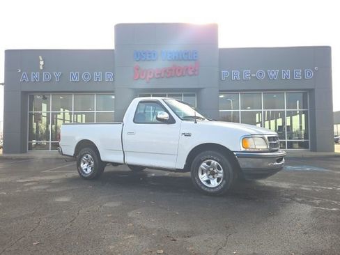 Used 1998 Ford F150 XLT image 1