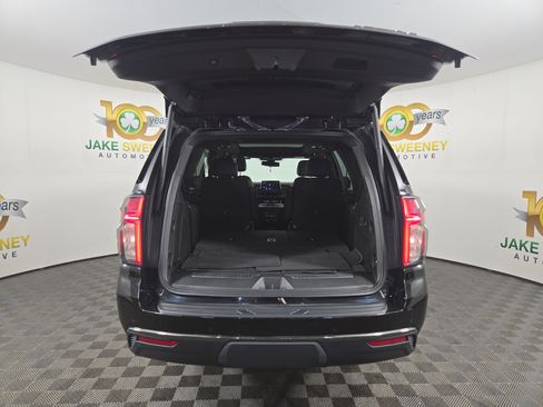 Used 2022 Chevrolet Tahoe RST w/ Luxury Package image 36