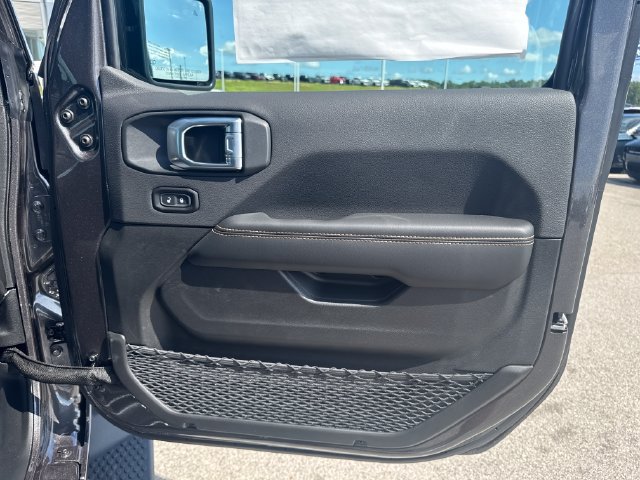 New 2027 Jeep Wrangler Unlimited Sahara AWD/4WD image 29