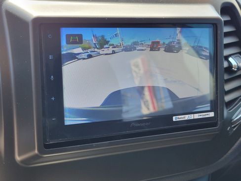 Used 2018 Jeep Compass Latitude image 19