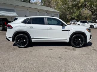 New 2026 Volkswagen Atlas Cross Sport SEL R-Line AWD/4WD video 2