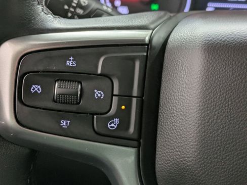 Used 2021 Chevrolet Silverado 1500 LT Trail Boss image 6