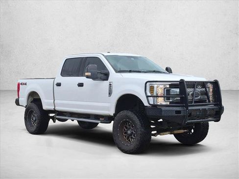 Used 2018 Ford F250 XLT AWD/4WD image 3