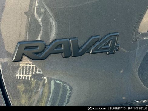 Used 2019 Toyota RAV4 Limited w/ Carpet Mat Package AWD/4WD image 7
