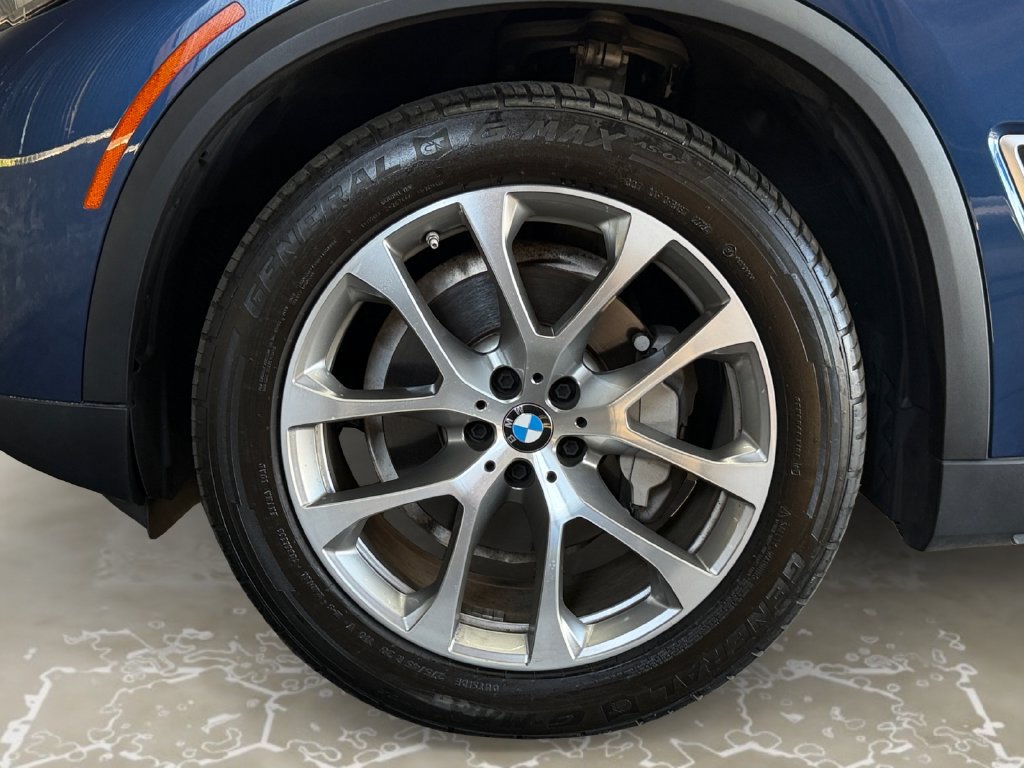 Used 2020 BMW X5 sDrive40i w/ Convenience Package RWD image 14