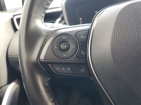 Certified 2023 Toyota Corolla Cross XLE image 20