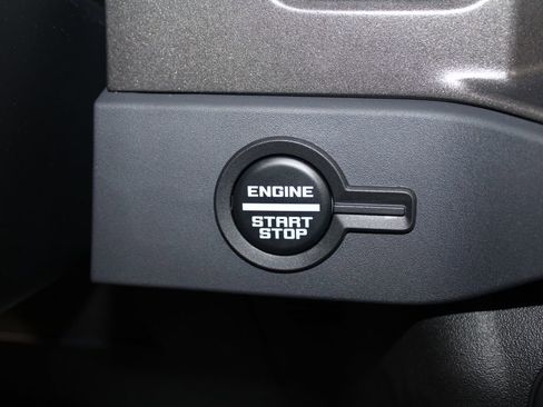 New 2025 Ford Bronco 4-Door image 44