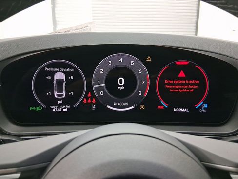 New 2025 Porsche Cayenne Coupe image 18