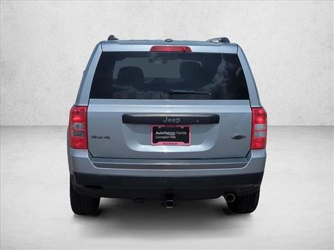 Used 2017 Jeep Patriot Sport AWD/4WD image 8