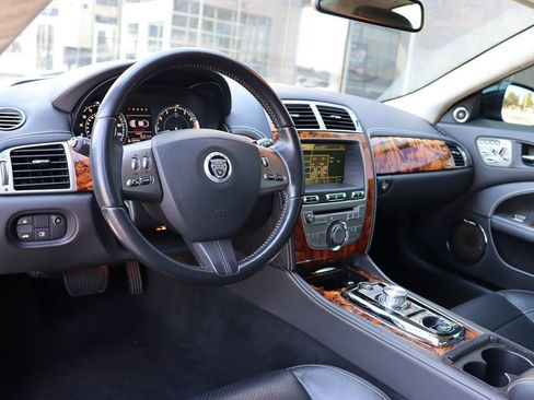 Used 2011 Jaguar XK Coupe image 13
