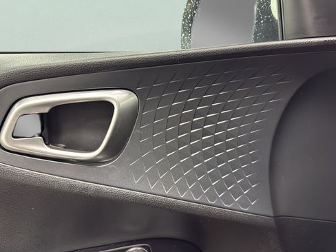 Used 2021 Kia Soul S image 15