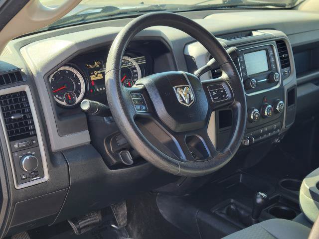 Used 2016 RAM 2500 Tradesman w/ Chrome Appearance Group AWD/4WD image 9