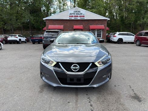 Used 2018 Nissan Maxima 3.5 SL FWD image 2