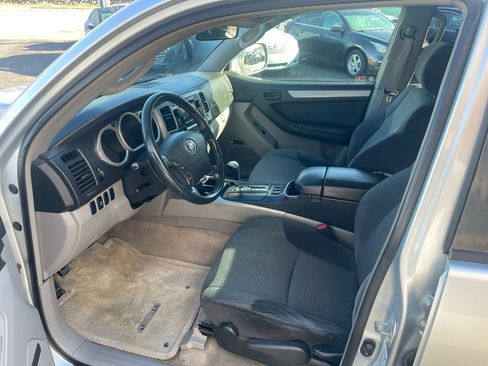 Used 2004 Toyota 4Runner Sport image 20