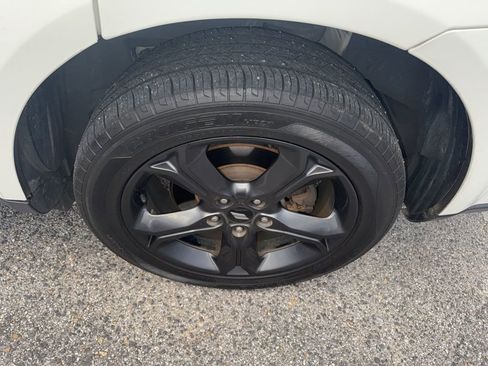 Used 2019 Dodge Journey Crossroad image 7