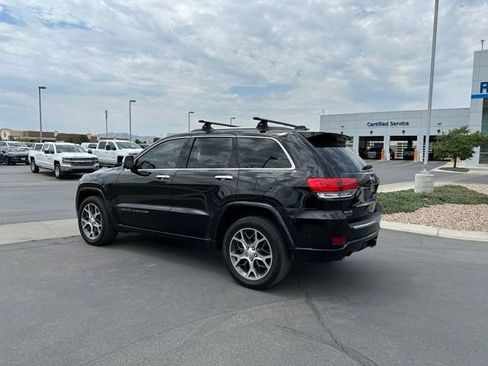 Used 2019 Jeep Grand Cherokee Overland AWD/4WD image 2