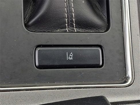 Used 2020 Ford F150 Raptor w/ Equipment Group 801A Mid image 25