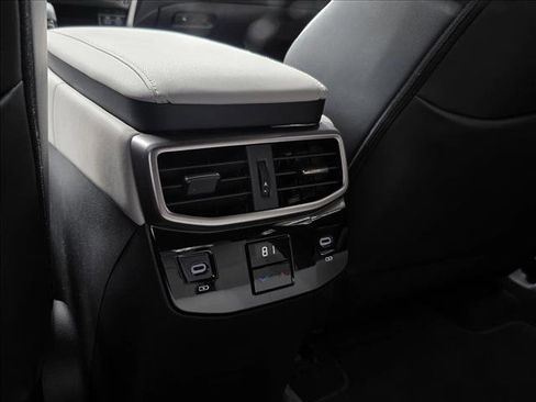 Used 2025 Lexus RX 350 F Sport image 19