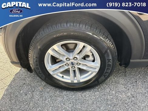 Certified 2024 Ford Explorer XLT w/ Equipment Group 202A RWD image 13
