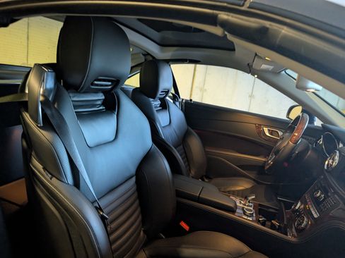 Used 2014 Mercedes-Benz SL 550 image 22