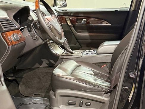 Used 2013 Lincoln MKX AWD image 38