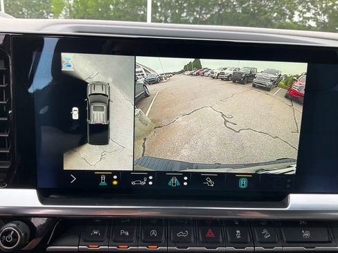Used 2022 Chevrolet Silverado 1500 RST w/ RST All Star Premium Package AWD/4WD image 15