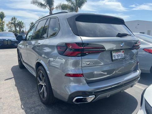 Certified 2025 BMW X5 xDrive40i w/ M Sport Package AWD/4WD image 4