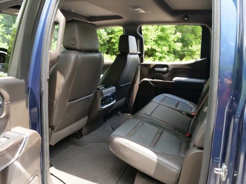 Used 2022 GMC Sierra 1500 Denali w/ Driver Alert Package II AWD/4WD image 29