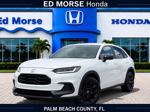 Used 2024 Honda HR-V Sport image 1