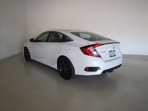 Used 2019 Honda Civic Sport image 21